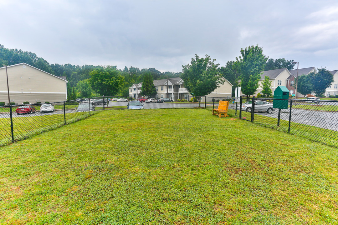 Woodland Creek in Salisbury, NC - Building Photo