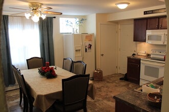14455 Jefferson Ave, Unit 1E in Orland Park, IL - Building Photo - Building Photo