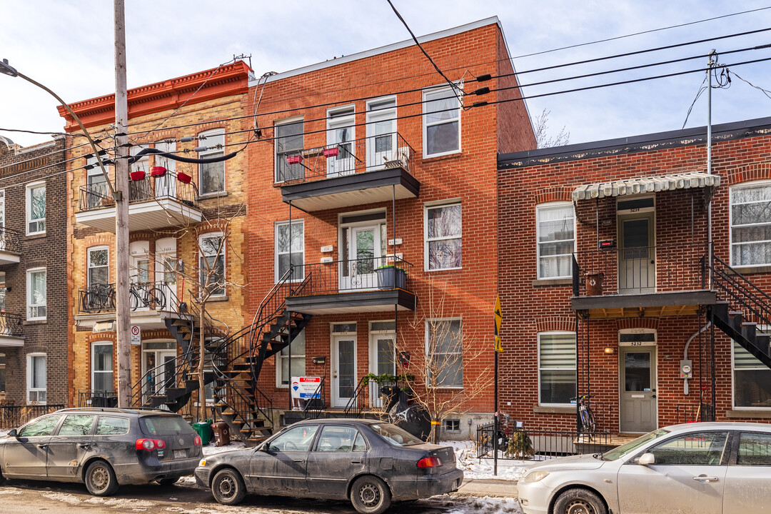 5224-5230 Chabot St in Montréal, QC - Building Photo