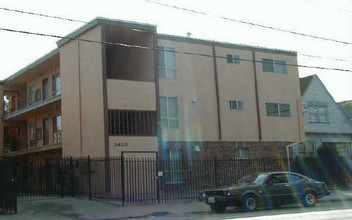 3620 West St in Oakland, CA - Building Photo - Building Photo