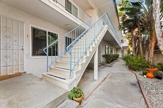 4037 McLaughlin Avenue in Los Angeles, CA - Foto de edificio - Building Photo