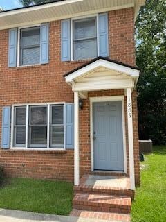 1889 Coral Way in Sumter, SC - Foto de edificio - Building Photo