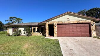 3807 Jupiter Blvd SE in Palm Bay, FL - Building Photo