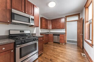 3620 W Grace St in Chicago, IL - Building Photo