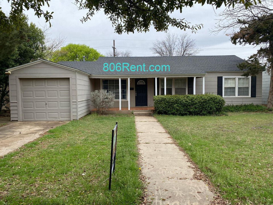 3610 29th St in Lubbock, TX - Building Photo