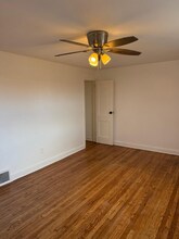 7416 Gilbert St in Philadelphia, PA - Building Photo - Building Photo