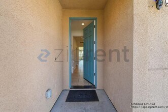 4607 N Casey Ave in Fresno, CA - Foto de edificio - Building Photo