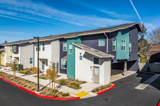 The Heights on Stockton in Sacramento, CA - Building Photo - Primary Photo