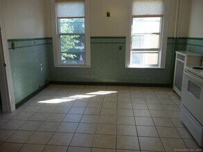 163 Livingston St in New Haven, CT - Building Photo - Building Photo