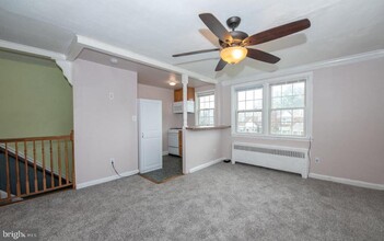 2420 Cedar Ln in Drexel Hill, PA - Building Photo - Building Photo