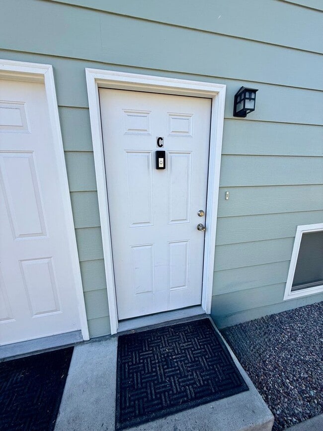 1837 S 8th St W in Missoula, MT - Building Photo - Building Photo