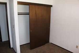 14800 NE 5th St in Vancouver, WA - Building Photo - Building Photo
