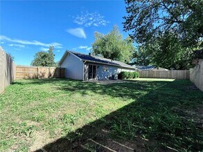 2607 Walker St in Bentonville, AR - Building Photo - Building Photo