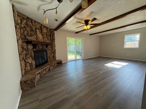 608 Linda Ln in Yukon, OK - Building Photo - Building Photo
