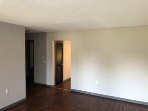 2603 Eastview Dr, Unit Eastview in Belleville, IL - Building Photo - Building Photo