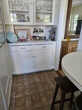 6 Dunstable Rd in Cambridge, MA - Building Photo - Building Photo