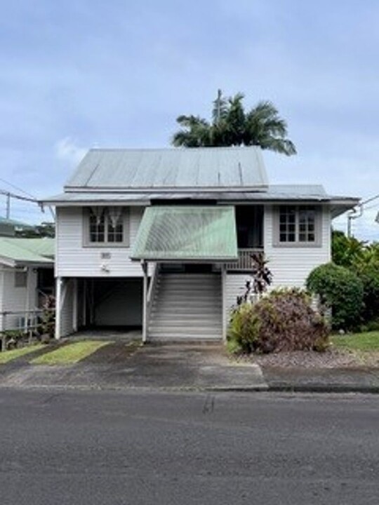 27 Ululani St in Hilo, HI - Foto de edificio