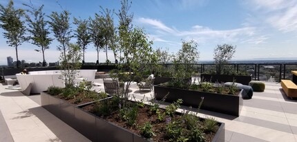 5058 Joyce St in Vancouver, BC - Building Photo - Building Photo