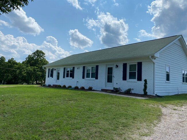 411 W Young St, Unit A in Rolesville, NC - Building Photo - Building Photo