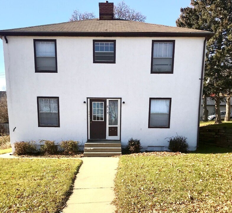 615 N Minnesota Ave-Unit -02 in Sioux Falls, SD - Building Photo