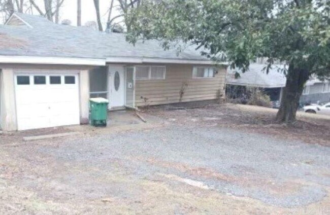 property at 24 Greenway Dr