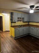 1981 Niagara St in Buffalo, NY - Building Photo - Building Photo