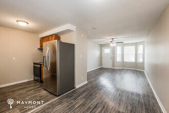 379 Donna Dr in Clarksville, TN - Building Photo - Building Photo