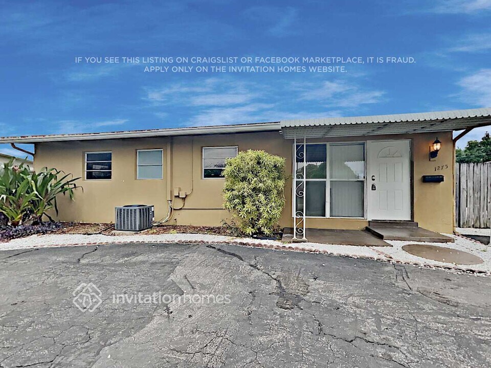 1275 SW 28th Rd in Fort Lauderdale, FL - Building Photo