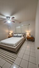 2319 W 60th St in Hialeah, FL - Building Photo - Building Photo