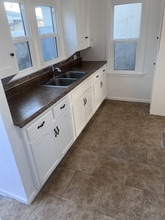 967 N White Ave in Pomona, CA - Building Photo - Building Photo