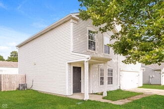 8118 Gathering Ln in Indianapolis, IN - Building Photo - Building Photo