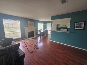 2626 Holly Hall St in Houston, TX - Building Photo - Building Photo