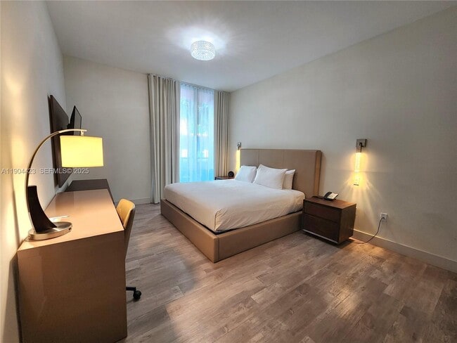 777 N Ocean Dr in Hollywood, FL - Building Photo - Building Photo