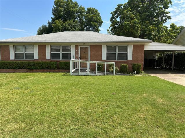 418 Elm St in Lewisville, TX - Building Photo