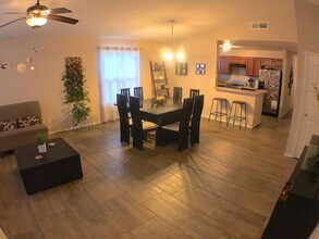 3329 Scarlet Point Dr in El Paso, TX - Building Photo - Building Photo