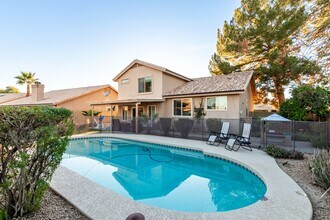 601 S Cheri Lynn Dr in Chandler, AZ - Building Photo - Building Photo