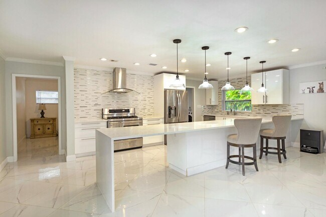property at 12915 Collecting Canal Rd