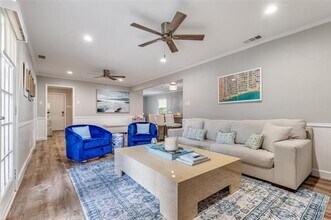 2476 Pinebluff Dr in Dallas, TX - Building Photo - Building Photo