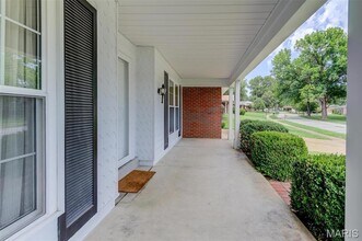 1853 Burlewood Dr in St. Louis, MO - Building Photo - Building Photo