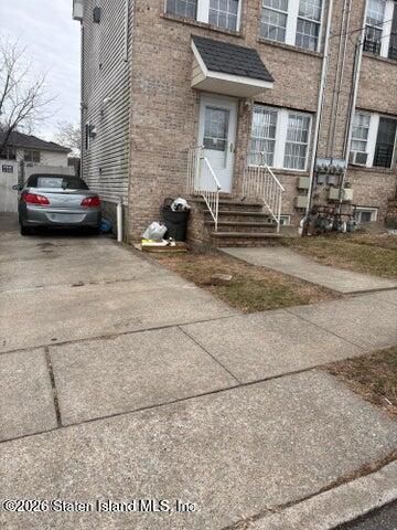 245 Livingston Ave in Staten Island, NY - Building Photo - Building Photo