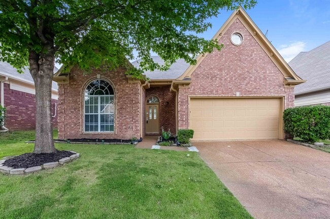 property at 1117 Averett Ln