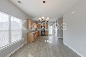 15 HAWK LN in Lincoln, AL - Foto de edificio - Building Photo