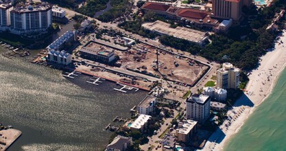 Barefoot Pelican in Naples, FL - Building Photo - Building Photo