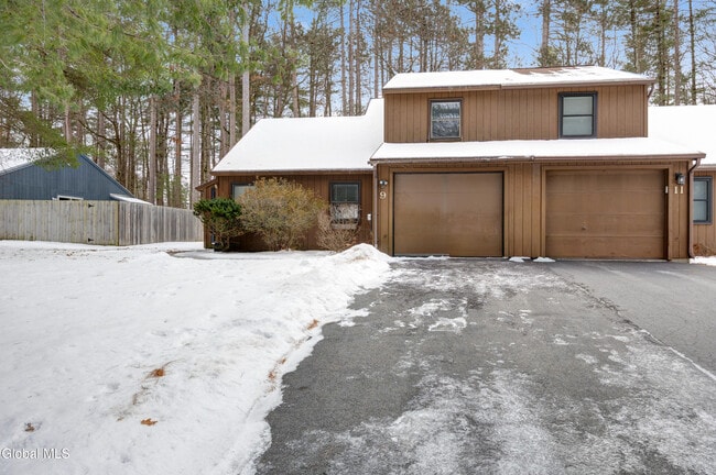 9 Wake Robin Rd in Ballston Spa, NY - Building Photo - Building Photo