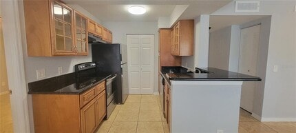 1023 S Hiawassee Rd in Orlando, FL - Building Photo - Building Photo