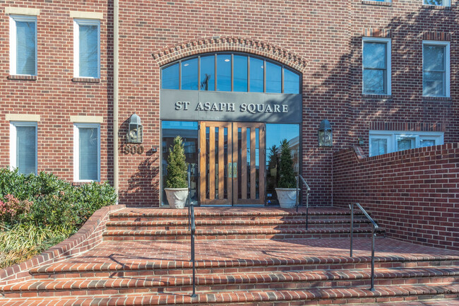 Saint Asaph Square in Alexandria, VA - Building Photo - Building Photo