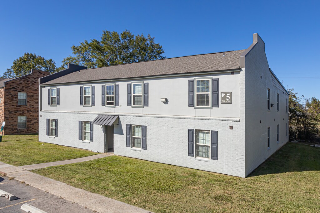 Ardendale Oaks Apartments in Baton Rouge, LA