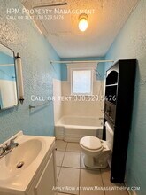 1214 Tremont Ave SW in Massillon, OH - Building Photo - Building Photo