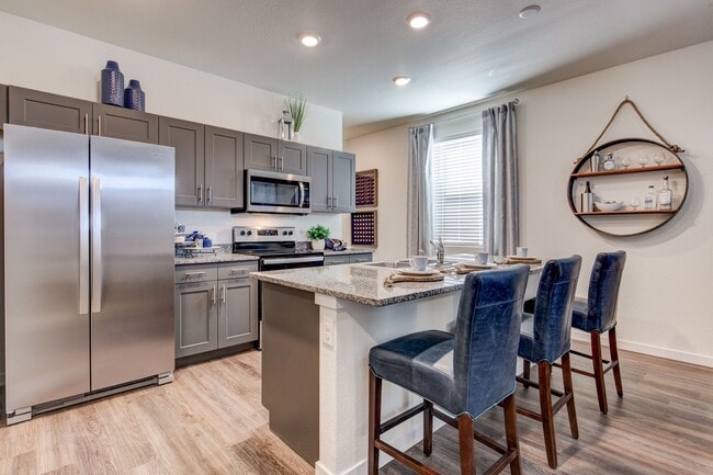 Amber Creek in Thornton, CO - Foto de edificio - Building Photo