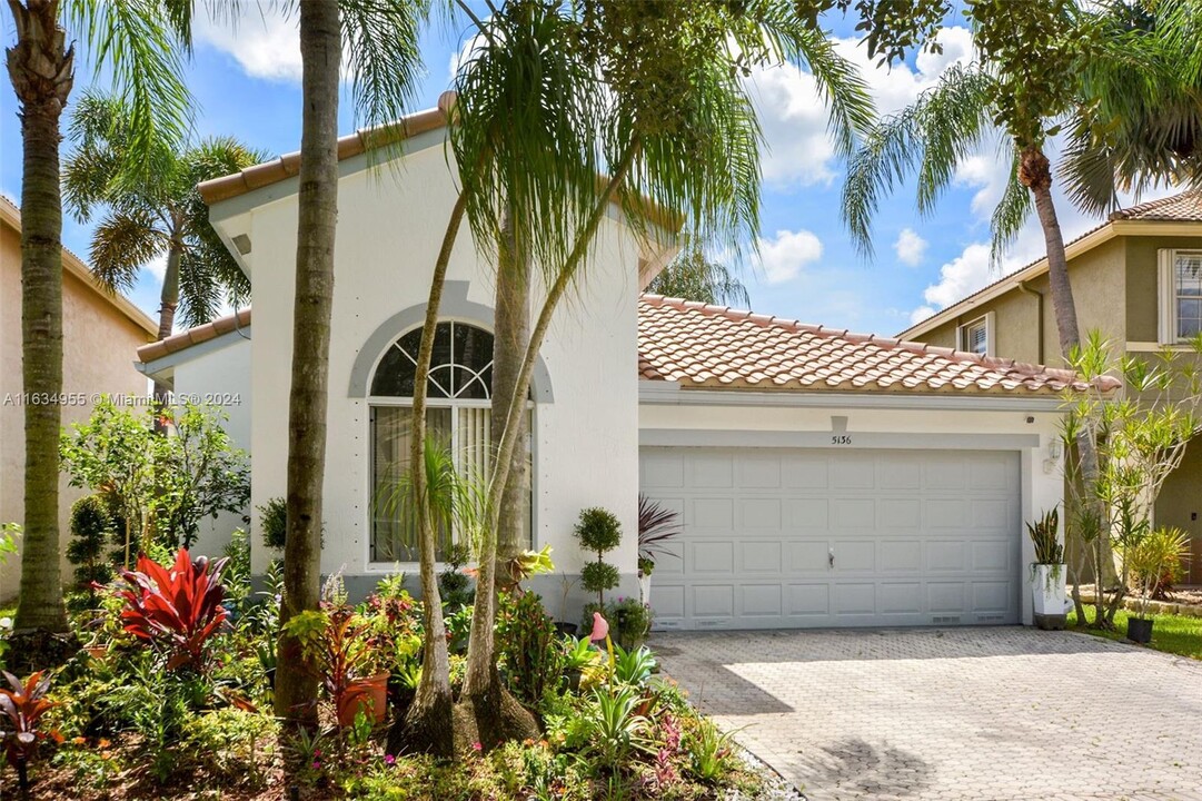 5136 Heron Pl in Coconut Creek, FL - Building Photo